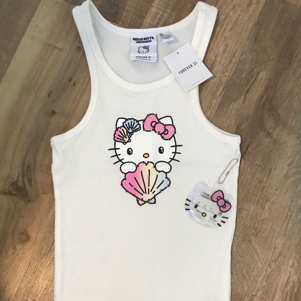 Hello kitty tank